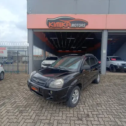 HYUNDAI TUCSON 2.7 MPFI GLS 24V 175CV 4WD GASOLINA 4P AUTOMÁTICO HYUNDAI TUCSON 2.7 MPFI GLS 24V 175CV 4WD GASOLINA 4P AUTOMÁTICO