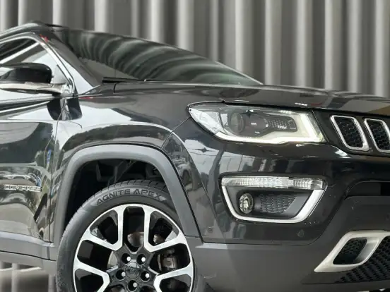 JEEP-COMPASS-2.0 16V DIESEL LIMITED 4X4 AUTOMÁTICO JEEP-COMPASS-2020
