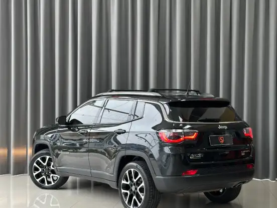JEEP-COMPASS-2.0 16V DIESEL LIMITED 4X4 AUTOMÁTICO JEEP-COMPASS-2020
