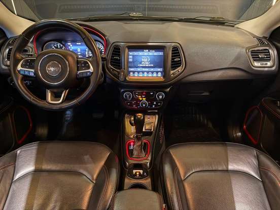 JEEP-COMPASS-2020