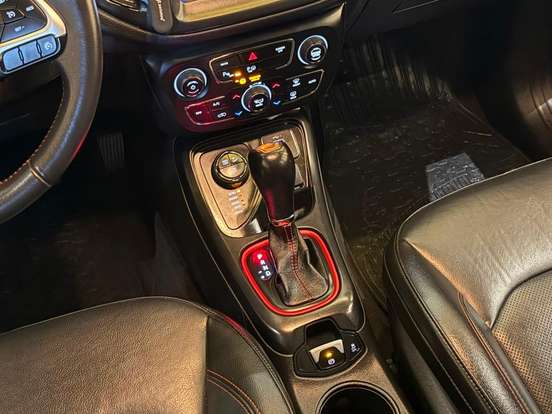 JEEP-COMPASS-2.0 16V DIESEL TRAILHAWK 4X4 AUTOMÁTICO JEEP-COMPASS-2020
