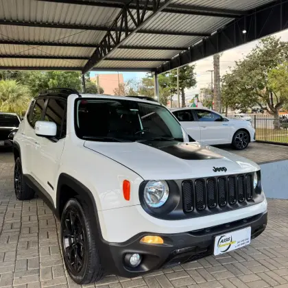 JEEP RENEGADE 2.0 16V TURBO DIESEL NIGHT EAGLE 4P 4X4 AUTOMÁTICO JEEP RENEGADE 2.0 16V TURBO DIESEL NIGHT EAGLE 4P 4X4 AUTOMÁTICO