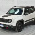 JEEP RENEGADE 2.0 16V TURBO DIESEL TRAILHAWK 4P 4X4 AUTOMÁTICO JEEP RENEGADE 2.0 16V TURBO DIESEL TRAILHAWK 4P 4X4 AUTOMÁTICO