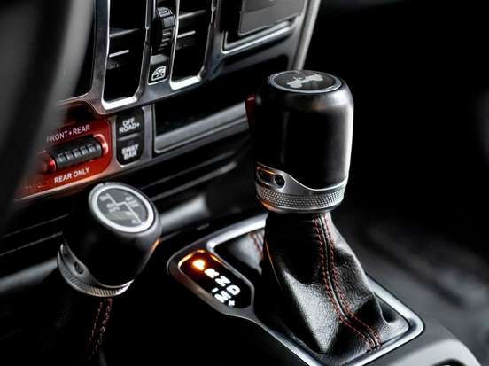 JEEP-WRANGLER-2021
