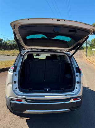 JEEP-COMMANDER-2022