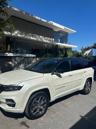 JEEP COMMANDER 2.0 TD380 TURBO DIESEL OVERLAND AT9