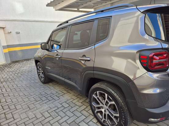 JEEP-RENEGADE-2022