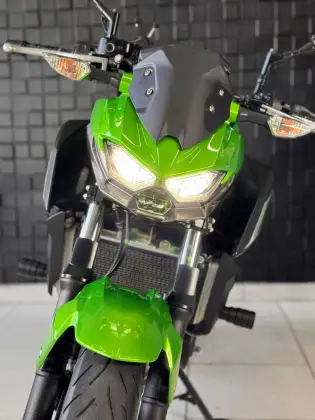 KAWASAKI Z500 KAWASAKI Z500