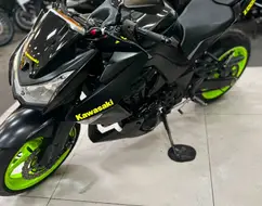 KAWASAKI Z1000 KAWASAKI Z1000