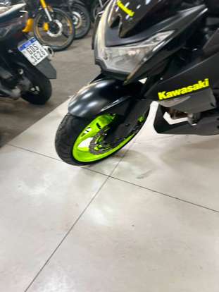 KAWASAKI-Z1000 KAWASAKI-Z1000-2010