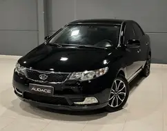 KIA CERATO 1.6 SX3 16V GASOLINA 4P AUTOMÁTICO KIA CERATO 1.6 SX3 16V GASOLINA 4P AUTOMÁTICO