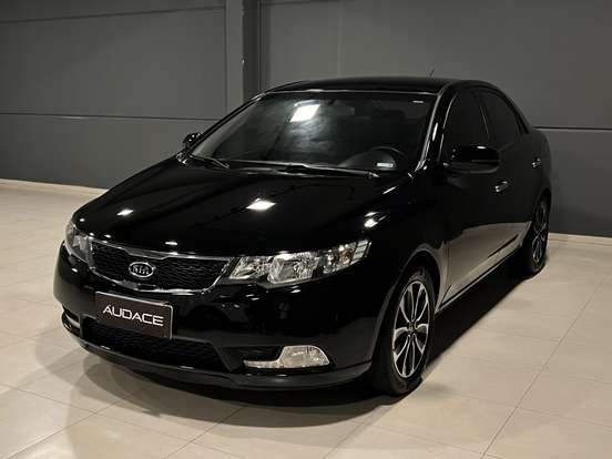 KIA-CERATO-2012