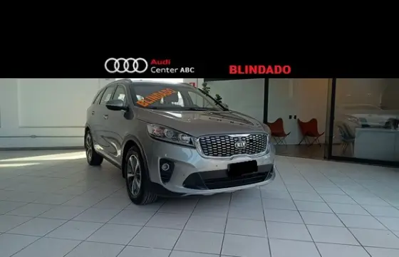 KIA SORENTO 2.4 16V GASOLINA EX 7L AUTOMÁTICO KIA SORENTO 2.4 16V GASOLINA EX 7L AUTOMÁTICO
