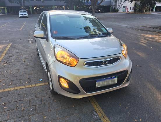 KIA PICANTO 1.0 EX 12V FLEX 4P MANUAL