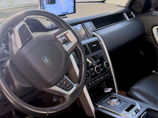 LAND ROVER-DISCOVERY SPORT-2.0 16V SI4 TURBO GASOLINA HSE 4P AUTOMÁTICO LAND ROVER-DISCOVERY SPORT-2015