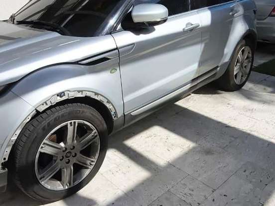 LAND ROVER-RANGE ROVER EVOQUE-2.0 PRESTIGE 4WD 16V GASOLINA 4P AUTOMÁTICO LAND ROVER-RANGE ROVER EVOQUE-2013