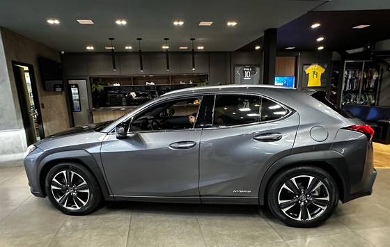 LEXUS UX 250h 2.0 VVT-I HYBRID LUXURY CVT