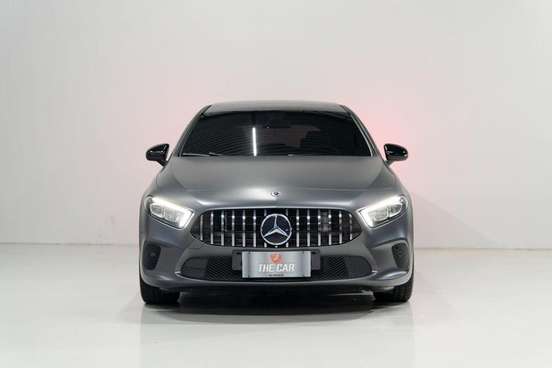 MERCEDES-BENZ-A 250-2018
