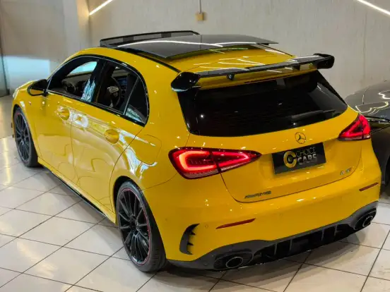 MERCEDES-BENZ-A 35 AMG-2019