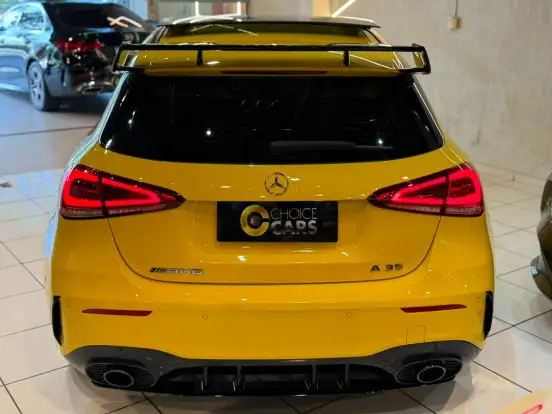 MERCEDES-BENZ-A 35 AMG-2019
