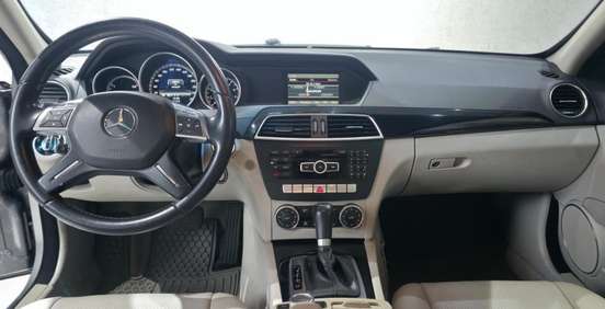MERCEDES-BENZ-C 180-2012