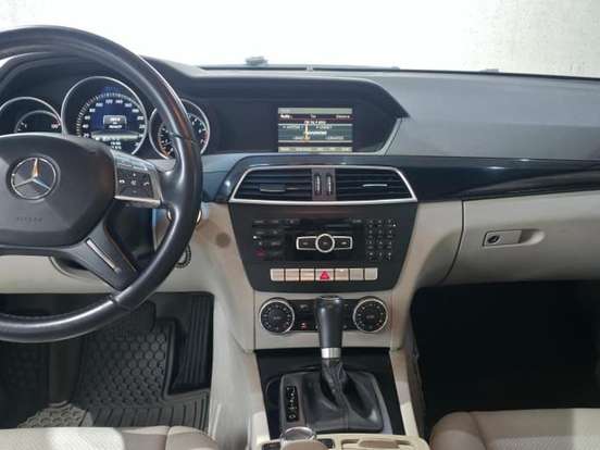 MERCEDES-BENZ-C 180-1.6 CGI SPORT 16V TURBO GASOLINA 4P AUTOMÁTICO MERCEDES-BENZ-C 180-2012