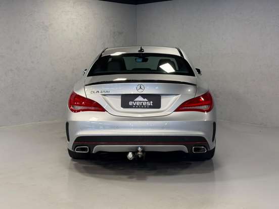 MERCEDES-BENZ-CLA 250-2014