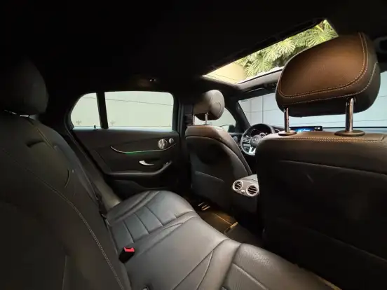 MERCEDES-BENZ-GLC 300-2020