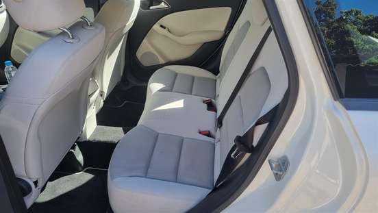 MERCEDES-BENZ-B 200-2013