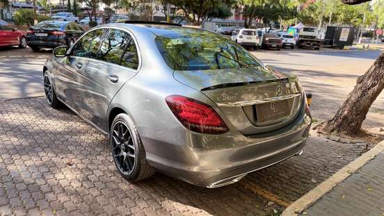 MERCEDES-BENZ-C 200-2019