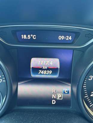 MERCEDES-BENZ-GLA 200-2018