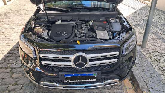 MERCEDES-BENZ-GLB 200-2021