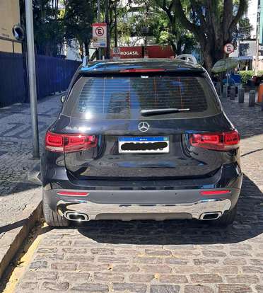 MERCEDES-BENZ-GLB 200-2021