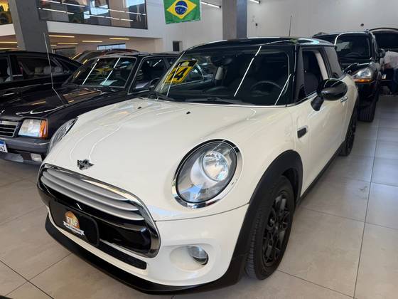 MINI COOPER 1.5 12V TURBO GASOLINA 2P AUTOMÁTICO MINI COOPER 1.5 12V TURBO GASOLINA 2P AUTOMÁTICO