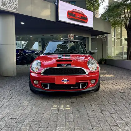 MINI COOPER 1.6 S JOHN COOPER WORKS 16V TURBO GASOLINA 2P MANUAL MINI COOPER 1.6 S JOHN COOPER WORKS 16V TURBO GASOLINA 2P MANUAL