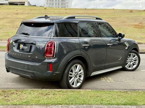 MINI-COUNTRYMAN-2020