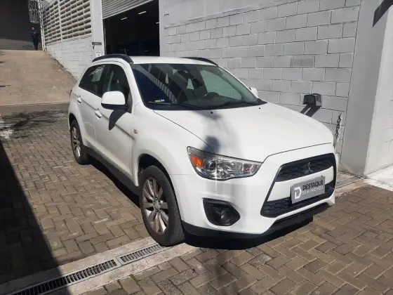 MITSUBISHI ASX 2.0 4X2 16V GASOLINA 4P AUTOMÁTICO MITSUBISHI ASX 2.0 4X2 16V GASOLINA 4P AUTOMÁTICO