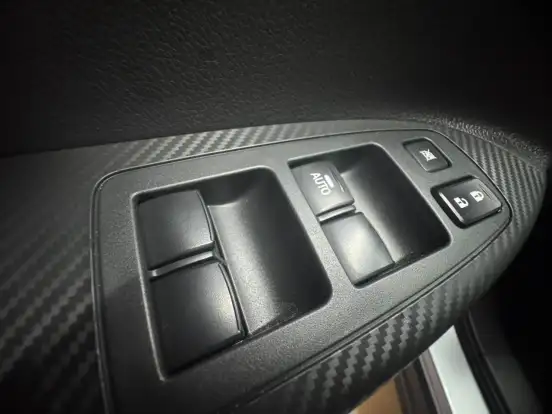 MITSUBISHI-ECLIPSE CROSS-1.5 MIVEC TURBO GASOLINA HPE CVT MITSUBISHI-ECLIPSE CROSS-2025