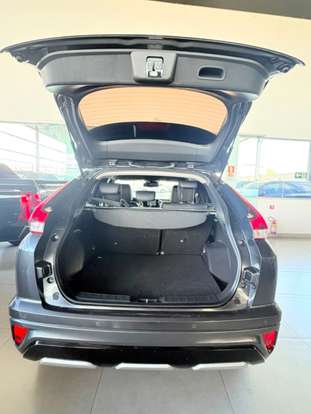 MITSUBISHI-ECLIPSE CROSS-2024