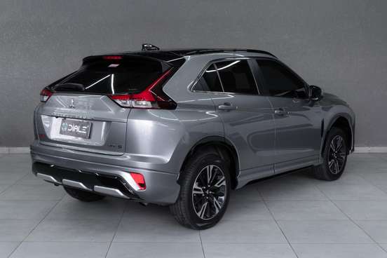 MITSUBISHI-ECLIPSE CROSS-2024