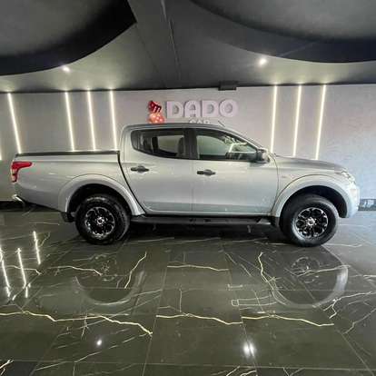MITSUBISHI-L200 TRITON-2022