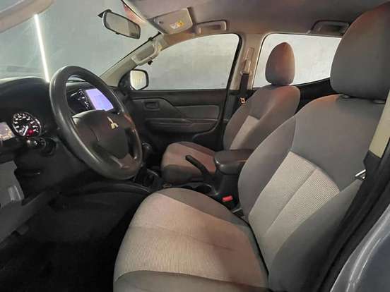 MITSUBISHI-L200 TRITON-2.4 16V TURBO DIESEL GL CD 4X4 MANUAL MITSUBISHI-L200 TRITON-2022
