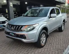 MITSUBISHI L200 TRITON 2.4 16V TURBO DIESEL SPORT GLS CD 4P 4X4 AUTOMÁTICO MITSUBISHI L200 TRITON 2.4 16V TURBO DIESEL SPORT GLS CD 4P 4X4 AUTOMÁTICO