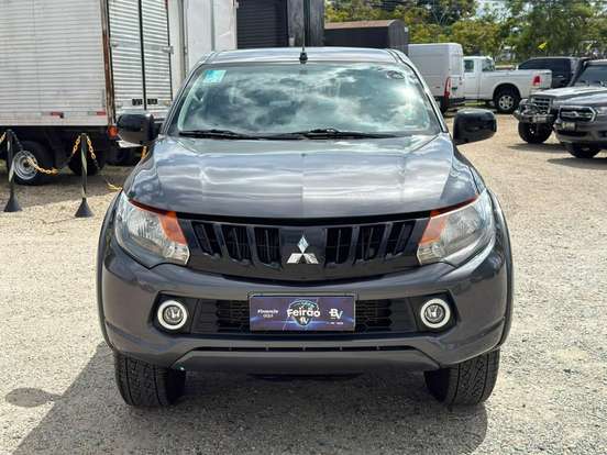 MITSUBISHI-L200 TRITON-2.4 16V TURBO DIESEL SPORT GLS CD 4P 4X4 AUTOMÁTICO MITSUBISHI-L200 TRITON-2020