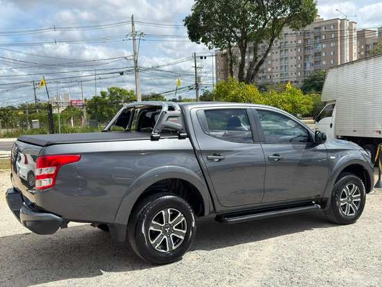 MITSUBISHI-L200 TRITON-2020