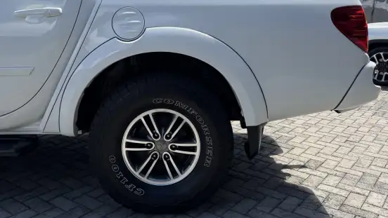 MITSUBISHI-L200 TRITON-2014