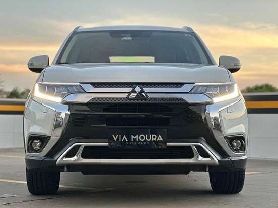 MITSUBISHI-OUTLANDER-2.2 MIVEC DI-D DIESEL HPE-S AWD AUTOMÁTICO MITSUBISHI-OUTLANDER-2020