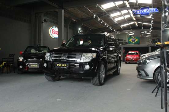 MITSUBISHI-PAJERO FULL-2013