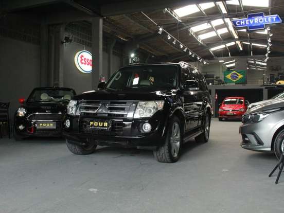 MITSUBISHI-PAJERO FULL-3.2 HPE 4X4 16V TURBO INTERCOOLER DIESEL 4P AUTOMÁTICO MITSUBISHI-PAJERO FULL-2013