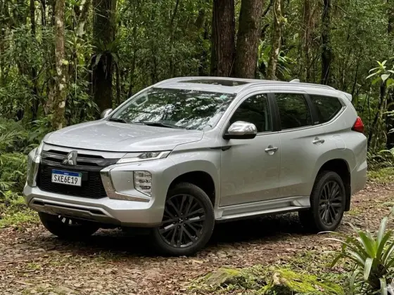 MITSUBISHI PAJERO SPORT 2.4 16V MIVEC TURBO DIESEL LEGEND AWD AUTOMÁTICO MITSUBISHI PAJERO SPORT 2.4 16V MIVEC TURBO DIESEL LEGEND AWD AUTOMÁTICO